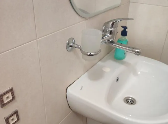 Lazur Karlovo 8 Street Free Parking Μπουργκάς