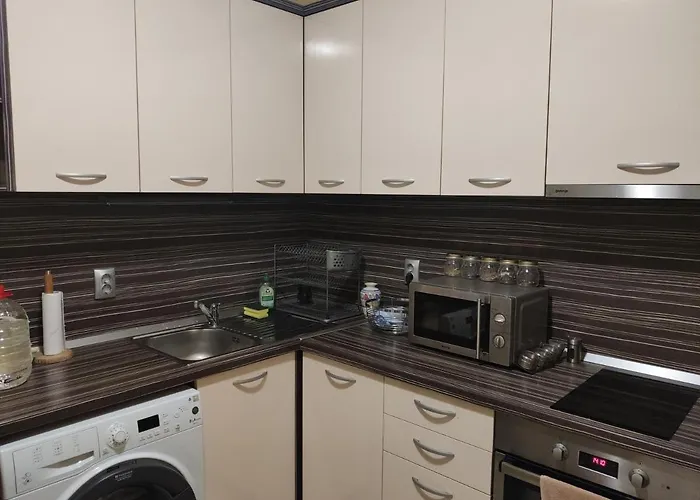 Διαμέρισμα Lazur Karlovo 8 Street Free Parking Μπουργκάς