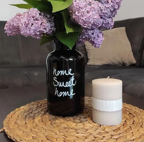 Lazur Karlovo 8 Street Free Parking